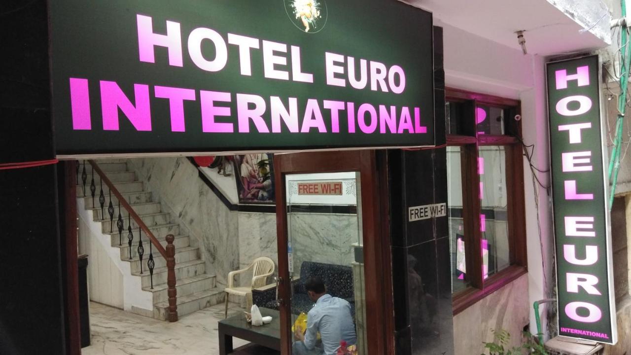 Hotel Euro International Nueva Delhi Exterior foto